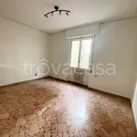 Rent 5 bedroom apartment of 106 m² in Scandicci