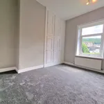 Rent 4 bedroom house in Kirklees