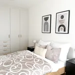 Pronajměte si 1 ložnic/e byt o rozloze 61 m² v Prague