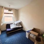 Rent 3 bedroom house in East Midlands