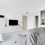 Affitto 2 camera casa di 65 m² in Milan