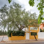 Rent 4 bedroom house in Valencia