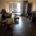 Rent 2 bedroom apartment in North Hollywood