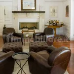 Rent 5 bedroom house of 380 m² in Rome