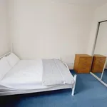 Rent 4 bedroom flat in Scotland