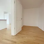 Rent 5 bedroom apartment of 141 m² in Leipzig