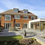 Rent 5 bedroom house in South East England