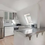 Rent 3 bedroom apartment of 85 m² in paris