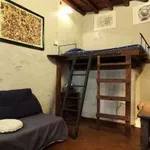 Studio of 38 m² in Florence