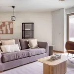 Rent 2 bedroom apartment of 70 m² in lisbon