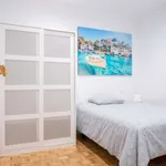 Rent a room in madrid