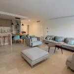 Rent 3 bedroom apartment of 204 m² in Málaga