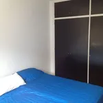 Alquilo 3 dormitorio apartamento de 27 m² en Barcelona']