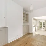 Rent 4 bedroom house in South East England