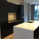 Huur 4 slaapkamer appartement van 9 m² in Amsterdam