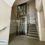 Affitto 3 camera appartamento di 70 m² in Florence