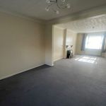 Rent 3 bedroom flat in East Of England