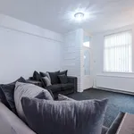 Rent 2 bedroom apartment of 74 m² in St Helens