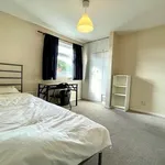 Rent 4 bedroom flat in Winchester