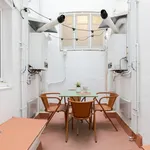 Alquilo 4 dormitorio apartamento de 50 m² en Barcelona