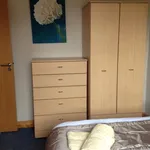 Rent 4 bedroom house in Portstewart