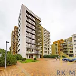 Pronajměte si 3 ložnic/e byt o rozloze 90 m² v Praha