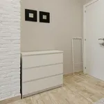 Rent 4 bedroom apartment in Valencia