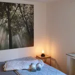 Rent 1 bedroom apartment of 65 m² in Dusseldorf