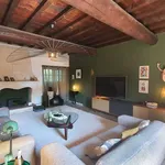 Rent 4 bedroom house of 145 m² in Tarascon