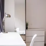 Rent 2 bedroom apartment of 70 m² in cologne