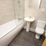 Rent 2 bedroom flat of 67 m² in Manchester