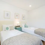 Rent 2 bedroom apartment in Lisbon