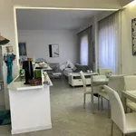 Rent 3 bedroom apartment of 60 m² in Roma