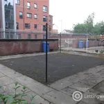 Rent 2 bedroom flat in Glasgow