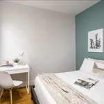 Rent a room in New York