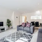 Rent 2 bedroom apartment in Mole Valley