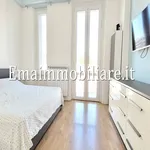 Rent 2 bedroom apartment of 50 m² in Milan