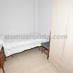 Alquilo 3 dormitorio casa de 81 m² en Ronda