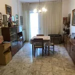 Rent 3 bedroom apartment of 90 m² in Taranto