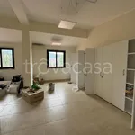 Affitto 1 camera appartamento di 300 m² in Lamezia Terme