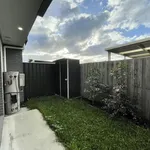 Rent 2 bedroom house in altona-north