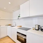 Huur 1 slaapkamer appartement van 538 m² in Brussels