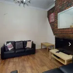 Rent 9 bedroom house in Leeds