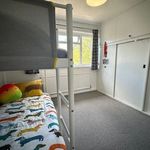 Rent 2 bedroom flat in Wales