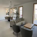 Appartement de 135 m² avec 5 chambre(s) en location à Lyon