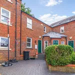 Rent 2 bedroom flat in St Albans