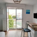 Appartement de 21 m² avec 1 chambre(s) en location à D OLONNE