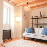 Rent 1 bedroom apartment of 40 m² in Lisbon