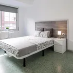 Alquilar 5 dormitorio apartamento en Valencia