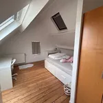 Huur 3 slaapkamer appartement in Uccle